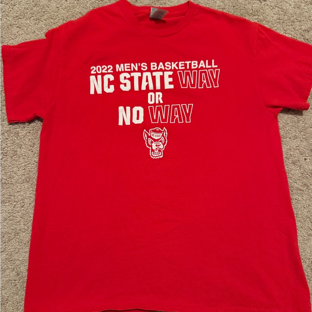 NC State Wolfpack Basketball Shirt M